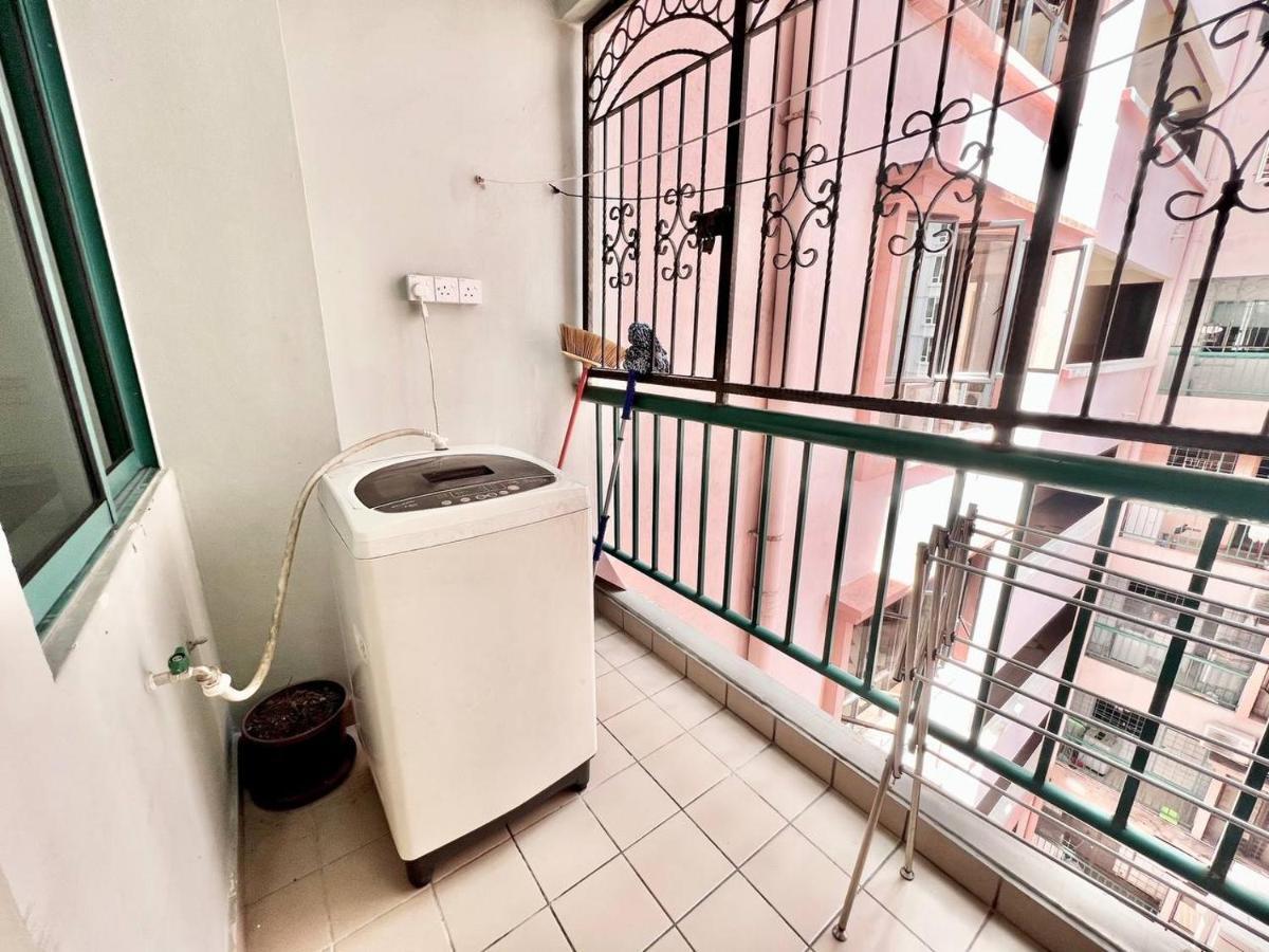 Marina Court Vacation Home 3 Bedrooms - Kota Kinabalu Exterior photo